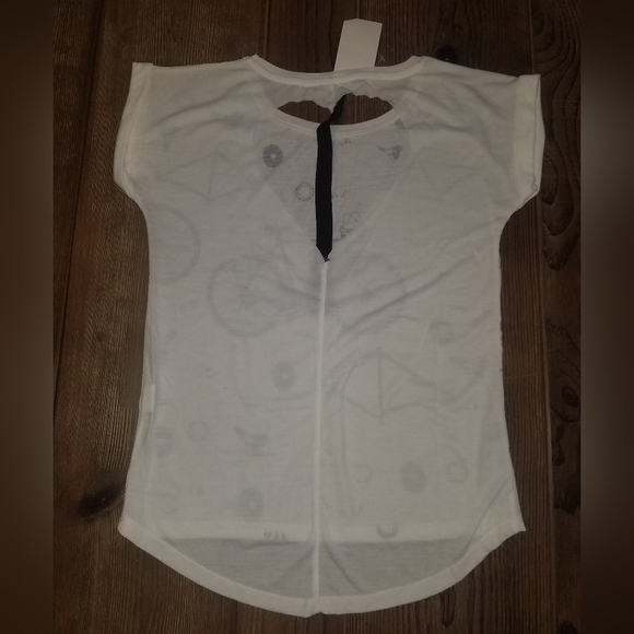 Yoga / Workout Cover Top - Picture 3 of 5